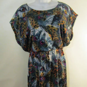 Peacock Dress Size M No Strings Attached